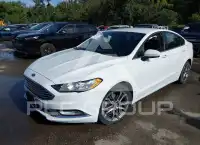 2017 Ford FUSION photo