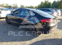 2017 Ford FUSION photo