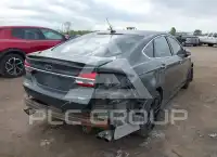 2017 Ford FUSION фото