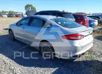 2017 Ford FUSION photo