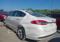 2017 Ford FUSION photo