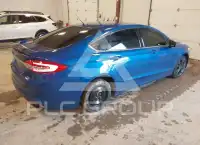 2017 Ford FUSION фото