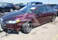 2017 Ford FUSION фото
