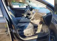 2017 Ford FUSION photo