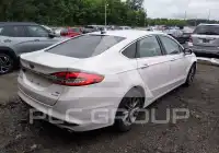 2017 Ford FUSION фото