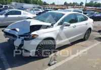 2017 Ford FUSION photo