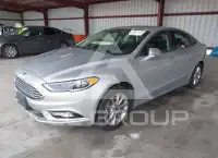 2017 Ford FUSION фото