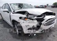 2017 Ford FUSION photo