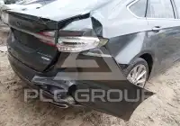 2017 Ford FUSION фото