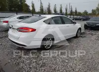 2017 Ford FUSION photo