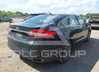 2017 Ford FUSION фото