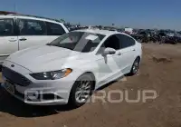 2017 Ford FUSION фото
