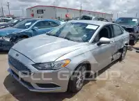 2017 Ford FUSION photo