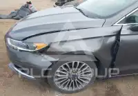 2017 Ford FUSION photo