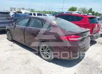 2017 Ford FUSION фото