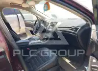 2017 Ford FUSION фото