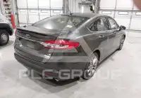 2017 Ford FUSION фото