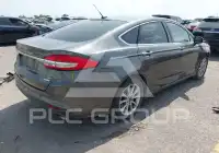 2017 Ford FUSION фото