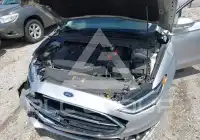 2017 Ford FUSION photo