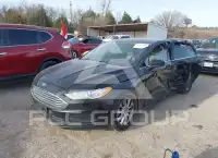 2017 Ford FUSION photo