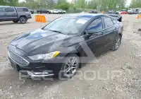 2017 Ford FUSION фото