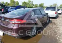 2017 Ford FUSION фото