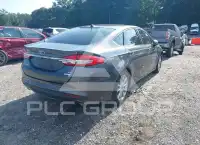 2017 Ford FUSION photo
