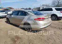 2017 Ford FUSION фото