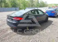 2017 Ford FUSION фото