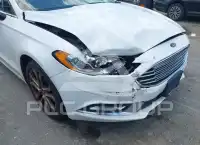 2017 Ford FUSION фото