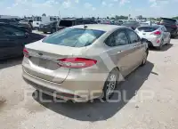 2017 Ford FUSION фото