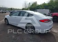 2017 Ford FUSION фото