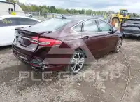 2017 Ford FUSION фото