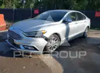 2017 Ford FUSION photo