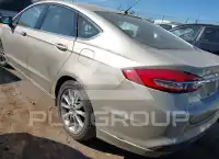 2017 Ford FUSION фото