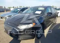 2017 Ford FUSION photo