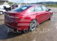 2017 Ford FUSION photo