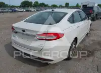 2017 Ford FUSION фото