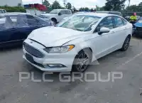 2017 Ford FUSION фото