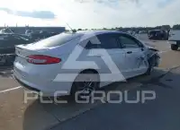 2017 Ford FUSION фото