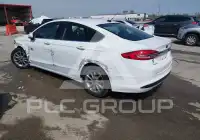 2017 Ford FUSION фото