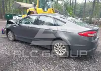 2017 Ford FUSION photo