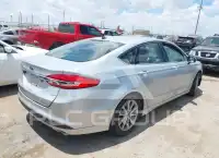 2017 Ford FUSION photo