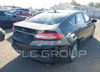 2017 Ford FUSION photo
