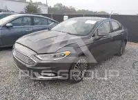 2017 Ford FUSION фото
