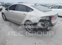 2017 Ford FUSION фото