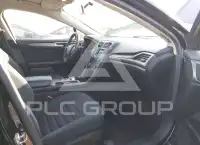2017 Ford FUSION photo