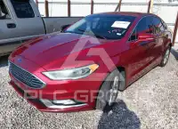 2017 Ford FUSION фото