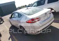 2017 Ford FUSION фото