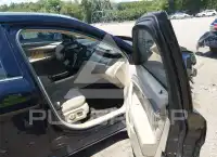 2017 Ford TAURUS фото